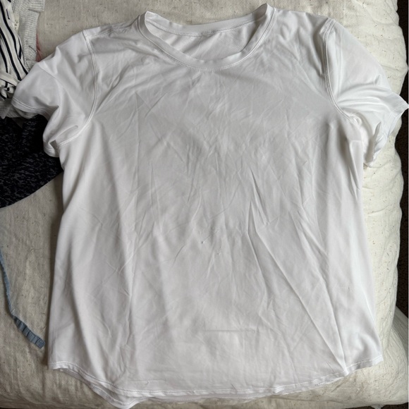 Lululemon | Dry Fit Tees - Grey and White, Large - Picture 4 of 7